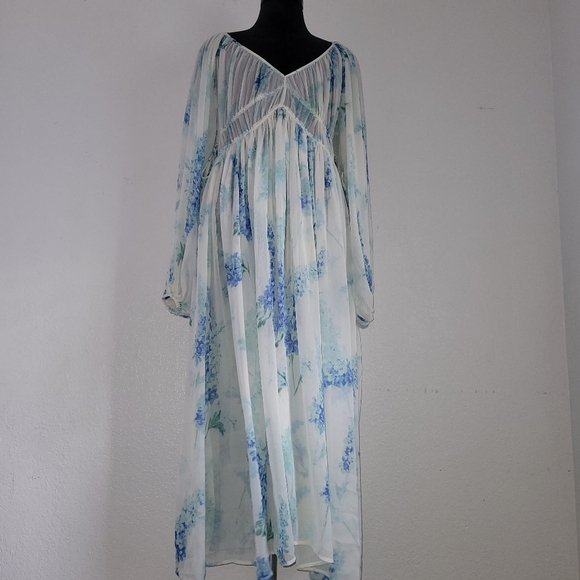 ASOS Design Women 6 White Blue Floral Long Bubble Sleeve Maxi Bohemian  Dress 6 - Picture 1 of 15